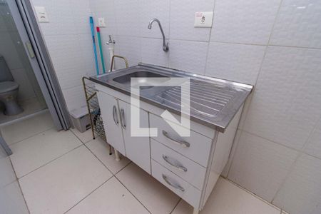 Cozinha de apartamento à venda com 1 quarto, 37m² em Liberdade, São Paulo