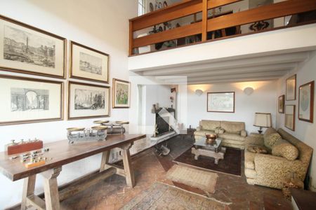 Casa de Condomínio à venda com 3 quartos, 301m² em Jardim Vitoria Regia (zona Oeste), São Paulo