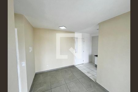 Sala/Cozinha de apartamento para alugar com 2 quartos, 40m² em Vila Guaca, São Paulo