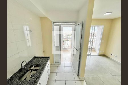 Sala/Cozinha de apartamento para alugar com 2 quartos, 40m² em Vila Guaca, São Paulo