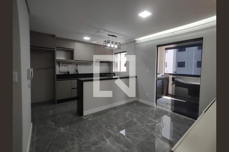 Cozinha e Área de Serviço de apartamento para alugar com 2 quartos, 60m² em Cidade D’abril, São Paulo