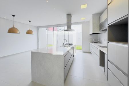 Cozinha / Área de Serviço de casa de condomínio para alugar com 4 quartos, 370m² em Condomínio Residencial Alphaville Ii, São José dos Campos