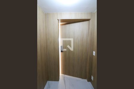 Hall privativo  de apartamento à venda com 3 quartos, 156m² em Jardim das Acacias, São Paulo