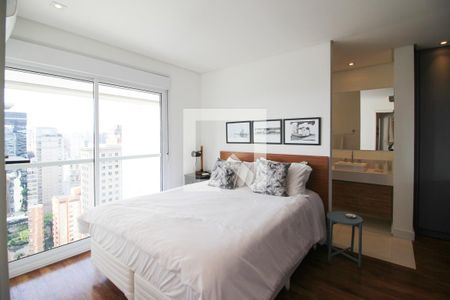 Suíte  de apartamento para alugar com 2 quartos, 98m² em Vila Olímpia, São Paulo