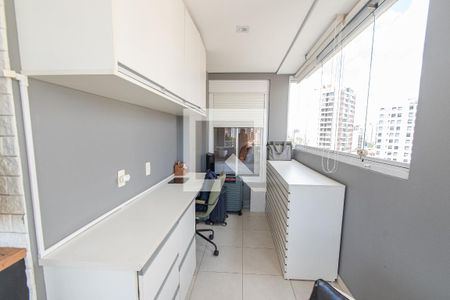 Varanda de apartamento à venda com 2 quartos, 69m² em Vila Mariana, São Paulo