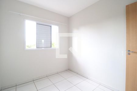 Quarto 1 de apartamento para alugar com 2 quartos, 43m² em Shopping Park, Uberlândia