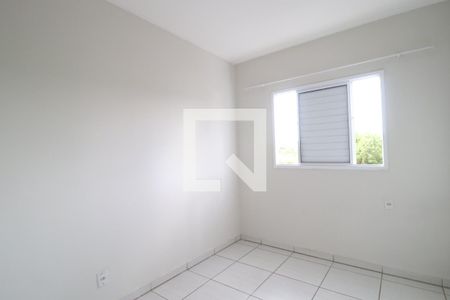 Quarto 1 de apartamento para alugar com 2 quartos, 43m² em Shopping Park, Uberlândia