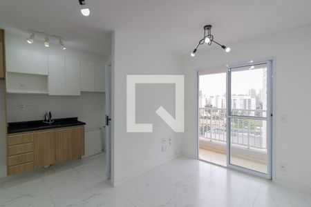 Sala de apartamento para alugar com 2 quartos, 42m² em Vila Isa, São Paulo