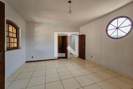 Sala de casa para alugar com 6 quartos, 528m² em Belvedere, Belo Horizonte