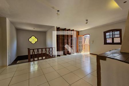 Sala de casa para alugar com 6 quartos, 528m² em Belvedere, Belo Horizonte