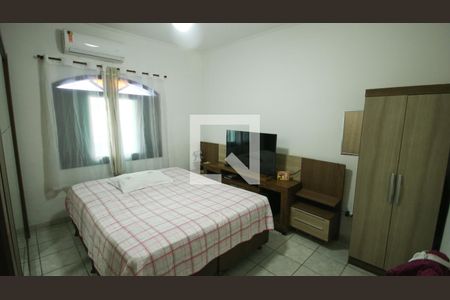 Quarto 1 de casa para alugar com 2 quartos, 150m² em Nova Mirim, Praia Grande