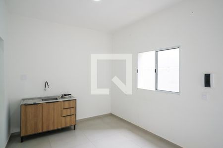Sala e cozinha de casa para alugar com 1 quarto, 35m² em Olímpico, São Caetano do Sul