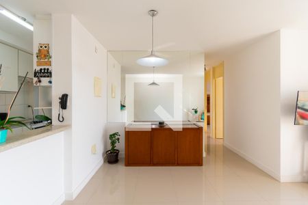 Sala de apartamento para alugar com 3 quartos, 70m² em Vila Lucia, São Paulo