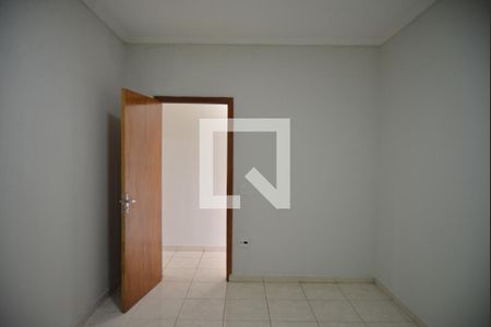 Quarto de casa para alugar com 2 quartos, 95m² em Parque Gerassi, Santo André