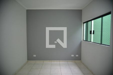 Quarto de casa para alugar com 2 quartos, 95m² em Parque Gerassi, Santo André