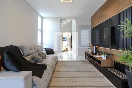 Sala de casa de condomínio para alugar com 4 quartos, 240m² em Jardim Marica, Mogi das Cruzes