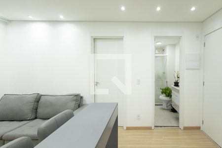 Sala de apartamento para alugar com 2 quartos, 39m² em Vila São Paulo, São Paulo