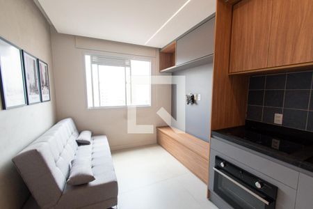Sala de apartamento para alugar com 2 quartos, 33m² em Cambuci, São Paulo