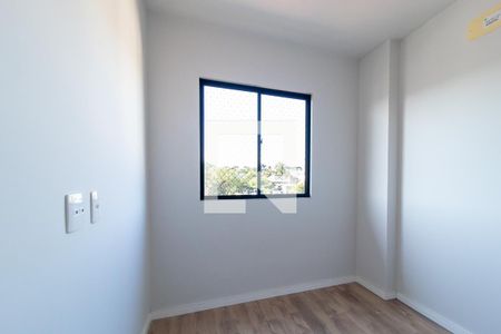 Quarto 1 de apartamento para alugar com 2 quartos, 55m² em Campo Comprido, Curitiba