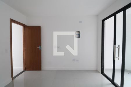 Suíte de casa para alugar com 2 quartos, 120m² em Jardim Las Palmas, Guarujá