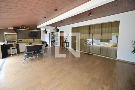 Casa para alugar com 4 quartos, 420m² em Jardim Atlantico, Goiânia