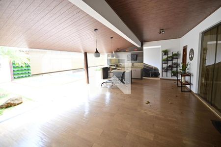 Casa para alugar com 4 quartos, 420m² em Jardim Atlantico, Goiânia