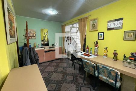 Quarto de casa para alugar com 3 quartos, 150m² em Jardim Olavo Bilac, Duque de Caxias