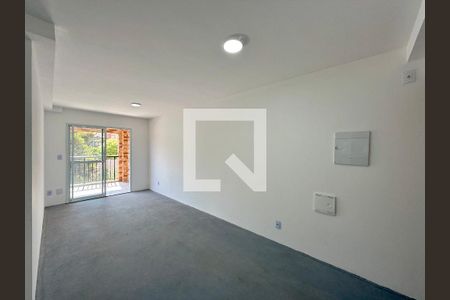 Sala de apartamento à venda com 2 quartos, 61m² em Santo Amaro, São Paulo