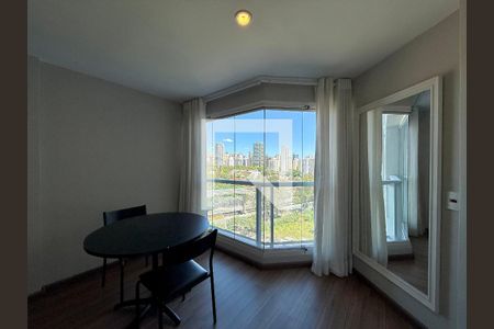 Sala de apartamento para alugar com 1 quarto, 47m² em Campo Belo, São Paulo