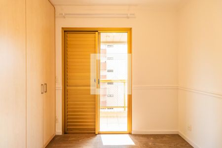 Quarto 1 de apartamento para alugar com 2 quartos, 107m² em Alphaville Industrial, Barueri