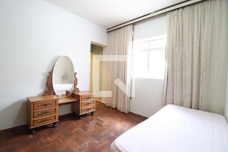 Quarto 1 - Suíte de casa para alugar com 3 quartos, 230m² em Nossa Senhora Aparecida, Uberlândia
