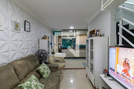 Sala e Cozinha  de casa de condomínio para alugar com 2 quartos, 80m² em Jardim Popular, São Paulo
