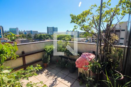 Sacada da sala de apartamento à venda com 3 quartos, 163m² em Partenon, Porto Alegre