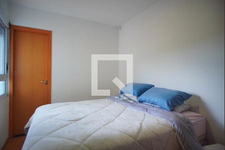 Suíte de apartamento para alugar com 2 quartos, 51m² em Jardim Carvalho, Porto Alegre