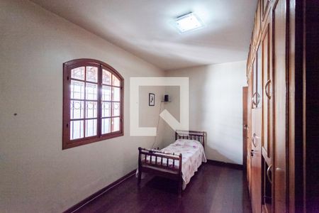 Casa à venda com 3 quartos, 290m² em Santa Monica, Belo Horizonte