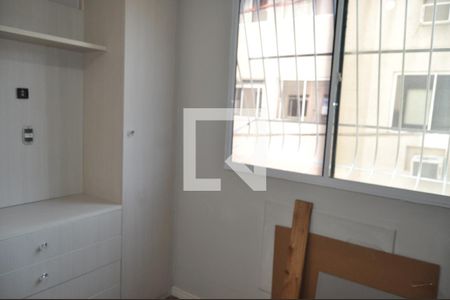Quarto 1 de apartamento para alugar com 2 quartos, 40m² em Del Castilho, Rio de Janeiro