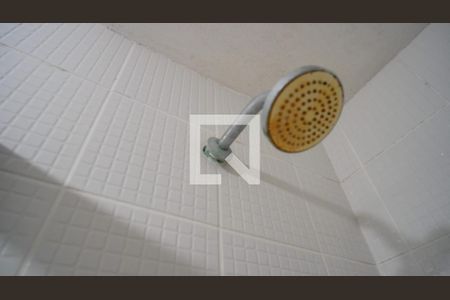 Banheiro suíte  de apartamento à venda com 2 quartos, 59m² em Passo D’areia, Porto Alegre