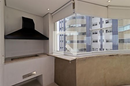 Varanda Gourmet de apartamento à venda com 3 quartos, 124m² em Vila Scarpelli, Santo André