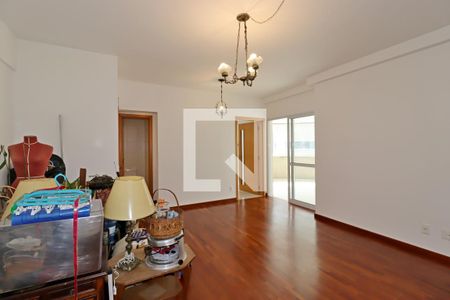 Sala de apartamento à venda com 3 quartos, 124m² em Vila Scarpelli, Santo André
