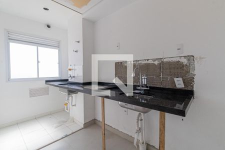 Sala/Cozinha/Área de Serviço  de apartamento para alugar com 2 quartos, 35m² em Vila Ré, São Paulo