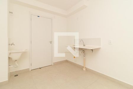 Sala/Cozinha de apartamento para alugar com 2 quartos, 32m² em Parque Novo Mundo, São Paulo