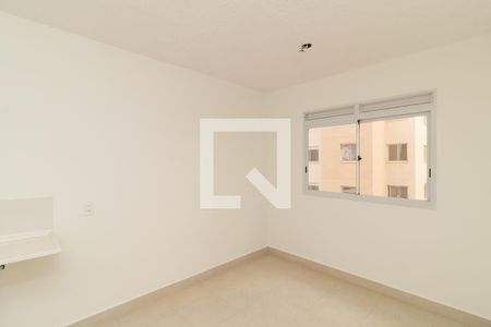 Sala/Cozinha de apartamento para alugar com 2 quartos, 32m² em Parque Novo Mundo, São Paulo