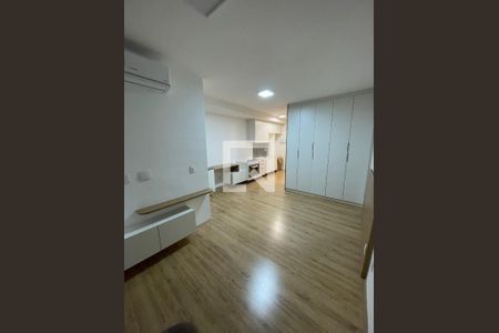 Kitnet/Studio para alugar com 1 quarto, 32m² em Santo Cristo, Rio de Janeiro