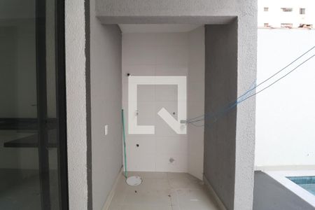 Área de Serviço de casa para alugar com 2 quartos, 120m² em Jardim Las Palmas, Guarujá