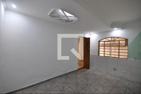 Quarto de casa para alugar com 1 quarto, 60m² em Parque Edu Chaves, São Paulo