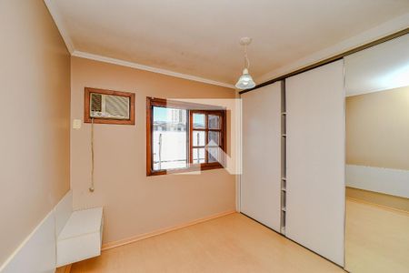 Suíte de casa à venda com 3 quartos, 106m² em Jardim Itu, Porto Alegre