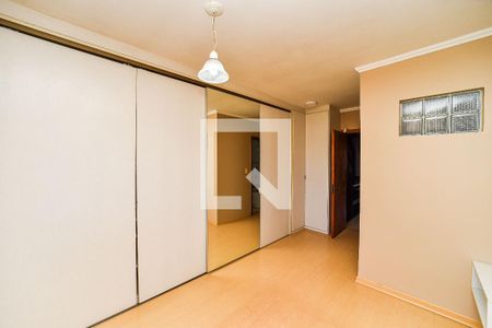 Suíte de casa à venda com 3 quartos, 106m² em Jardim Itu, Porto Alegre