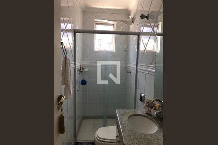 Banheiro de apartamento para alugar com 3 quartos, 130m² em Palmares, Belo Horizonte