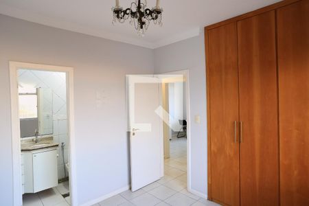 Suíte de apartamento para alugar com 3 quartos, 130m² em Palmares, Belo Horizonte