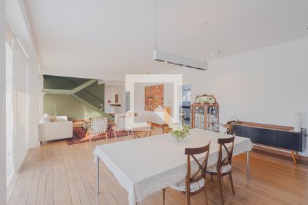 Sala de casa à venda com 4 quartos, 706m² em Alto de Pinheiros, São Paulo